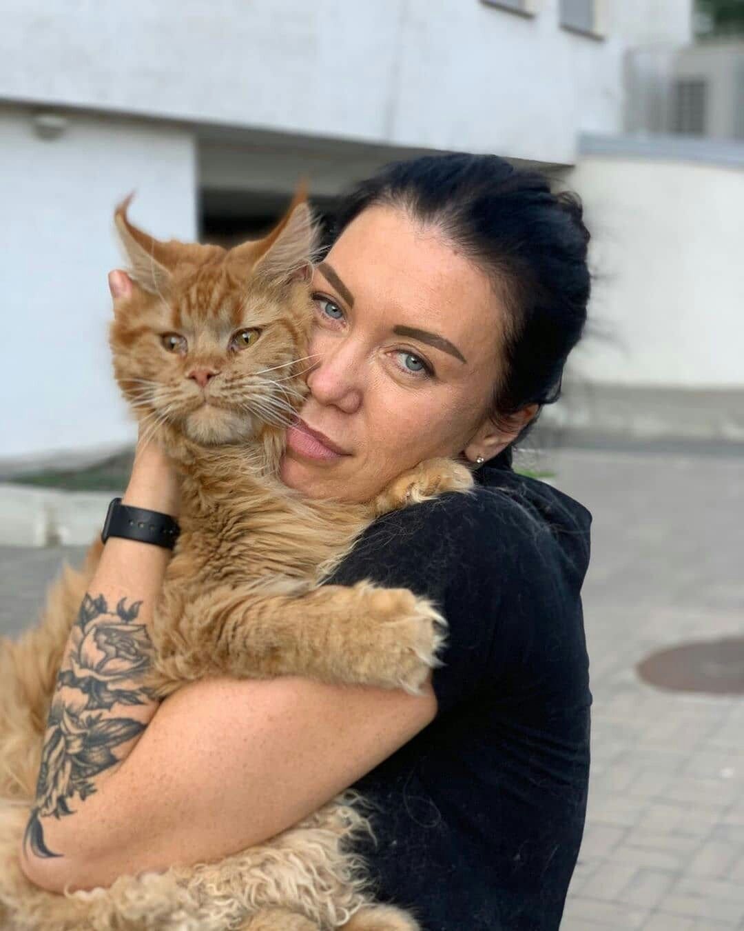 Emma Williams with her Siberian kitten